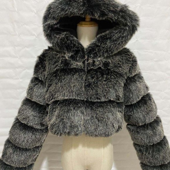 Luxury Winter Warm Fluffy Faux Fur Short Jacket - Picture 4 of 10